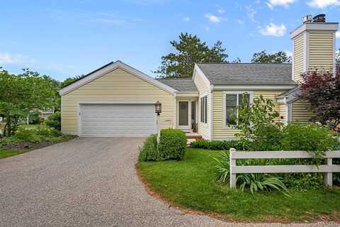 2 Red Cedar Trail, Madison, WI 53717