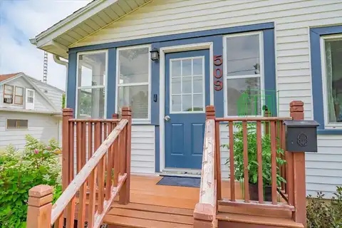 509 Grove Street, Beaver Dam, WI 53916