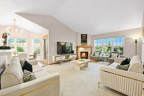 7003 W Rawson Ave, Franklin, WI 53132
