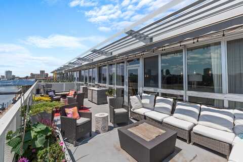 1902 N Commerce St, Milwaukee, WI 53212