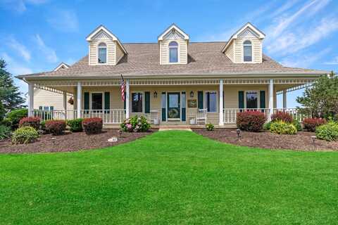 W1281 Siena Cir, Lake Geneva, WI 53147