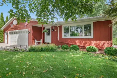 3805 High Cliff Ct, Sheboygan, WI 53083