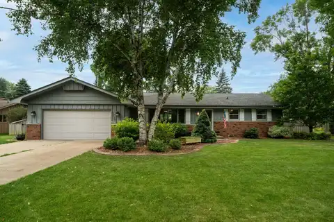 1709 Tiffany Dr, Racine, WI 53402