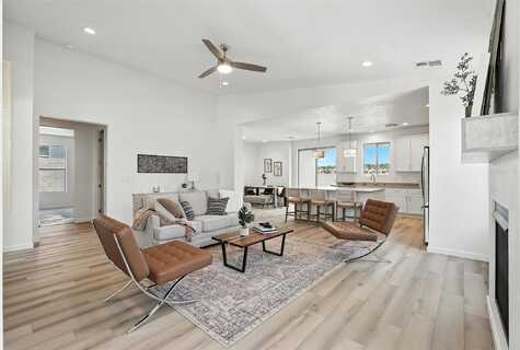 87 Cadena Loop, Los Alamos, NM 87547