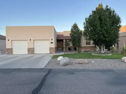 6430 Bent Tree Circle, Farmington, NM 87402
