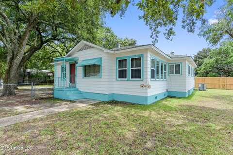 835 Woodward Avenue, Gulfport, MS 39501