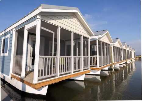 2477 MAIN ST, CHINCOTEAGUE, VA 23336