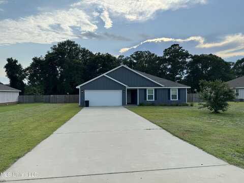 140 Magnolia Farms Drive, Lucedale, MS 39452