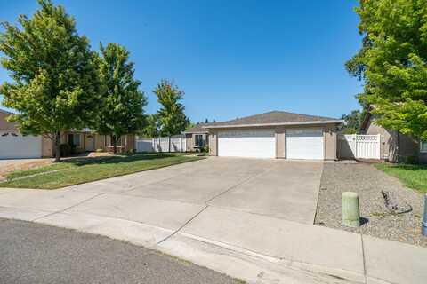 3381 Southwood Drive, Anderson, CA 96007
