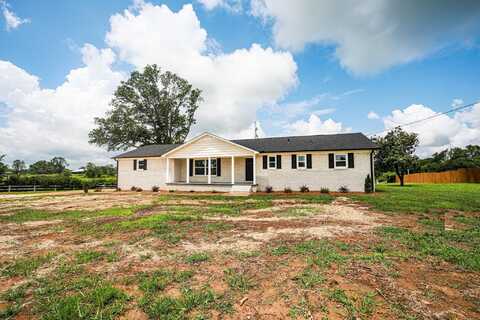 375 Spout Springs Rd, Muscle Shoals, AL 35661