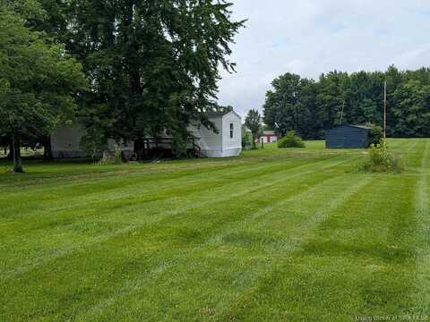 765 E Marshfield Road, Scottsburg, IN 47170