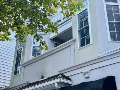 925 Asbury Ave, Ocean City, NJ 08226