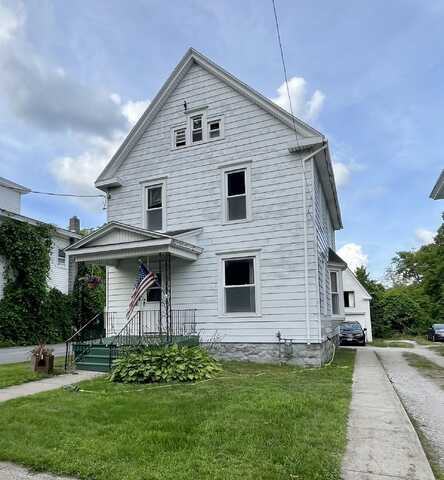 66 North Gordon St, Gouverneur, NY 13642