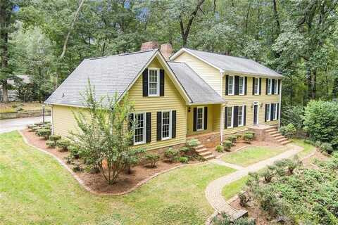 3656 RAINBOW Circle, Snellville, GA 30039