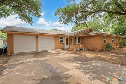 1305 W 3 A Street, Mc Gregor, TX 76657