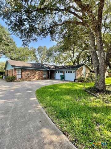 409 Elm Drive, Ganado, TX 77962