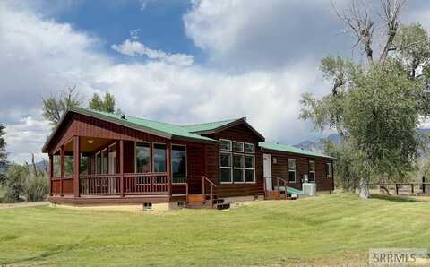 3858 Quail Lane, Mackay, ID 83251