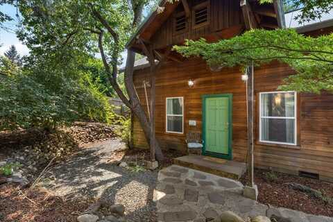 430 S 5th Street, Jacksonville, OR 97530