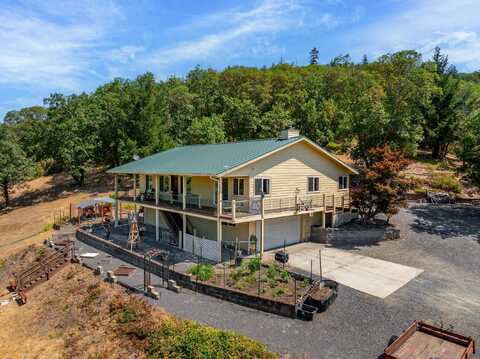 4405 Highland Avenue, Grants Pass, OR 97526