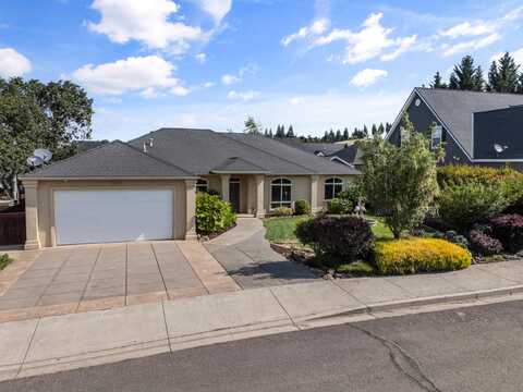 1255 Poppy Ridge Drive, Eagle Point, OR 97524