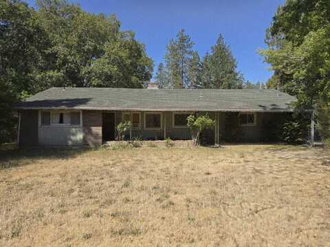 153 Elaine Drive, Grants Pass, OR 97527