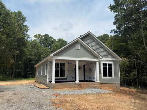 447 Raleigh Avenue, South Hill, VA 23970