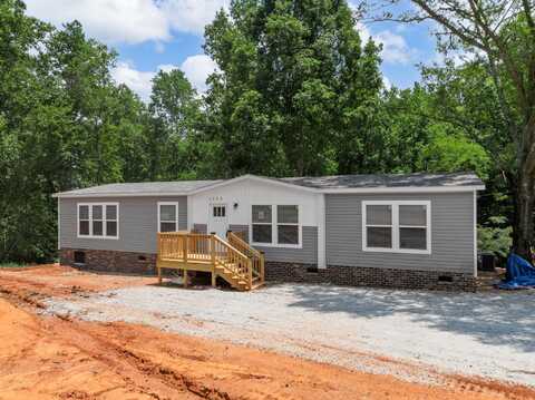 5223 Highway 11, Inman, SC 29349
