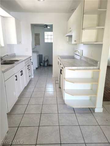 undefined, Fort Myers, FL 33907