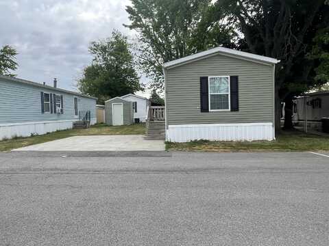16 Anna Marie Terr., Cheektowaga, NY 14225
