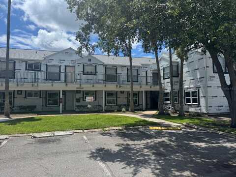 2516 WOODGATE BOULEVARD, ORLANDO, FL 32822
