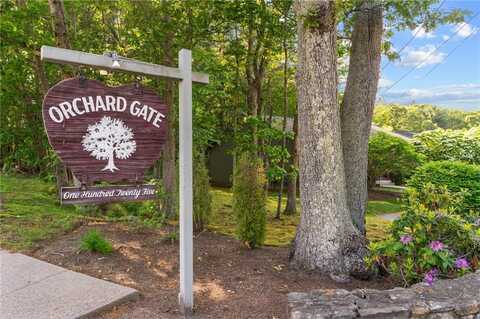 125 Smith Avenue, Smithfield, RI 02828