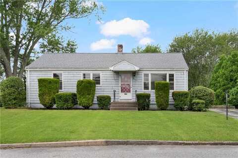 21 Parsonage Drive, Warwick, RI 02889
