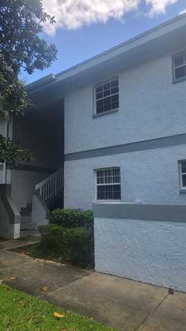 588 FAIRWAYS LANE, OCALA, FL 34472