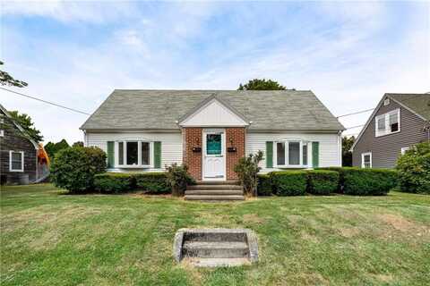 15 Preston Drive, North Kingstown, RI 02852