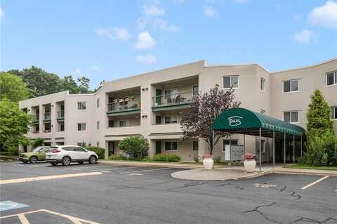 31 Devereux Avenue, Providence, RI 02909