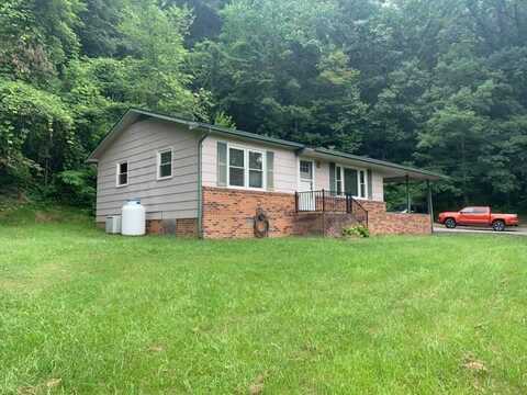 717 Front St, Richlands, VA 24641