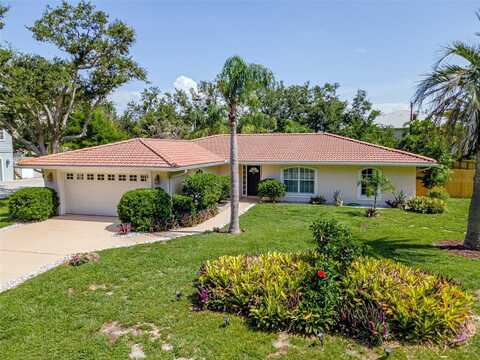 26 BAY ACRES AVENUE, OSPREY, FL 34229