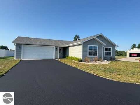 3596 Tanager, Traverse City, MI 49685