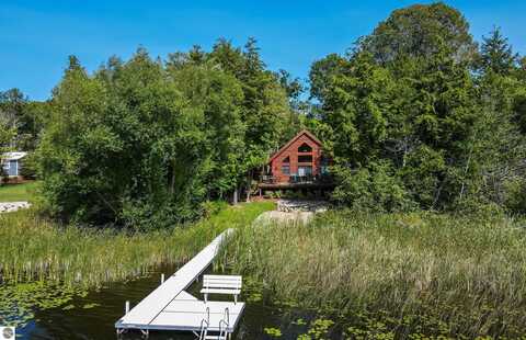 4871 Murray Lane, East Jordan, MI 49727