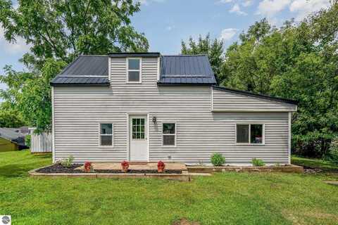 1318 Belnap Street, Mount Pleasant, MI 48858