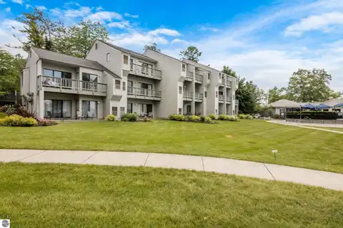 5584/5585 Creeks Crossing, Williamsburg, MI 49690