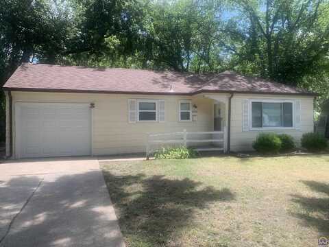 2420 SW Seabrook AVE, Topeka, KS 66614
