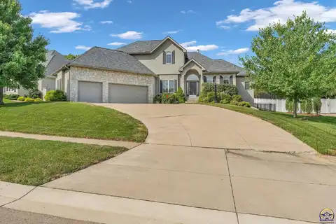 3743 SW Clarion Park DR, Topeka, KS 66610