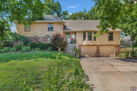 7060 SW Fountaindale RD, Topeka, KS 66614