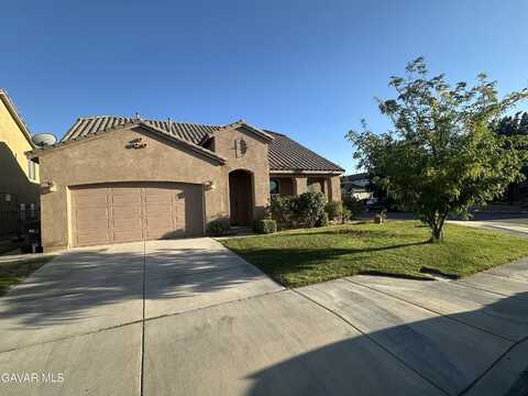 5834 Gem Court, Lancaster, CA 93536