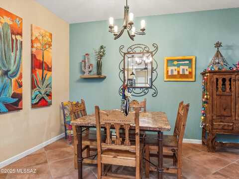 621 N Richey Boulevard, Tucson, AZ 85716
