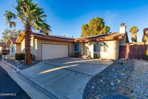 14332 Lear Street, Mojave, CA 93501