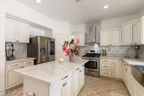 4706 Spice Street, Lancaster, CA 93536