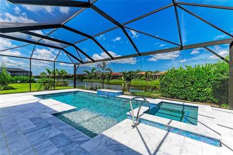 653 MARAVIYA BOULEVARD, NOKOMIS, FL 34275