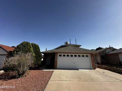 3181 Queens Garden Circle, El Paso, TX 79936